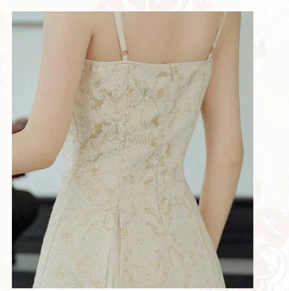 Adriata Pearl Chain Baroque Royalcore Dress